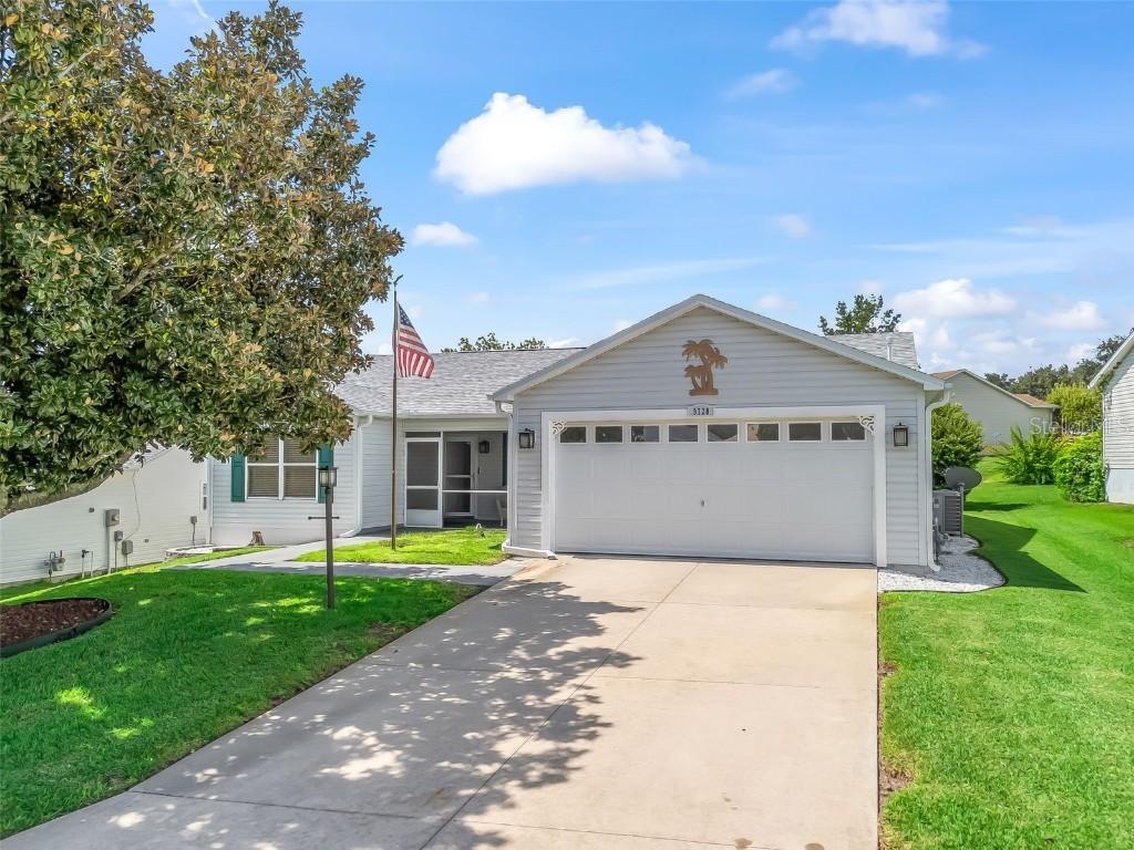 9728 SE 168 Elderberry Pl., The Villages, FL 32162