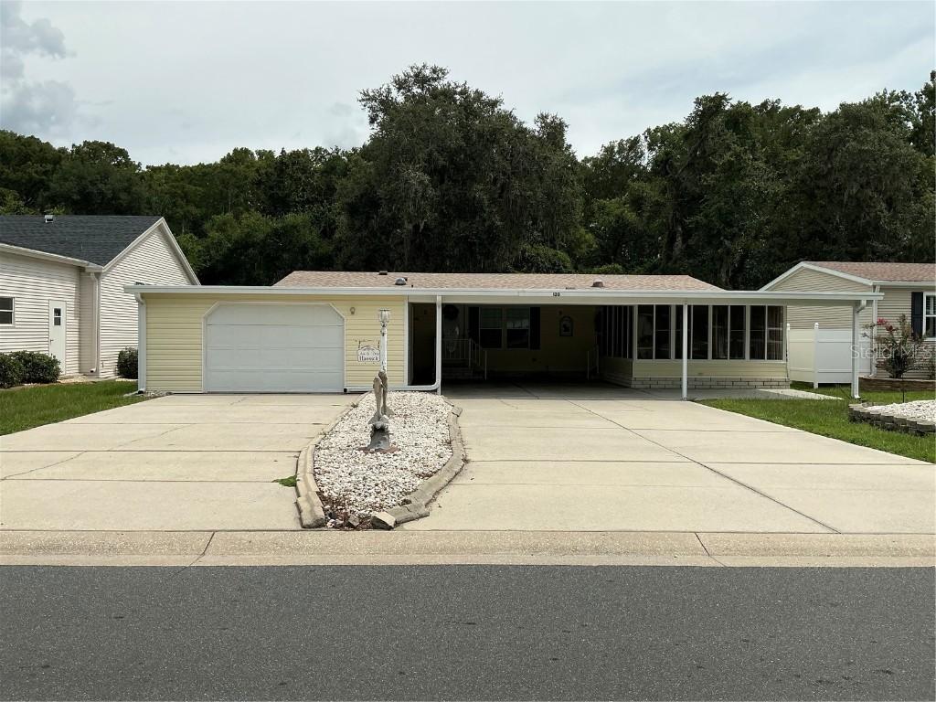 120 Forest Blvd., Wildwood, FL 34785