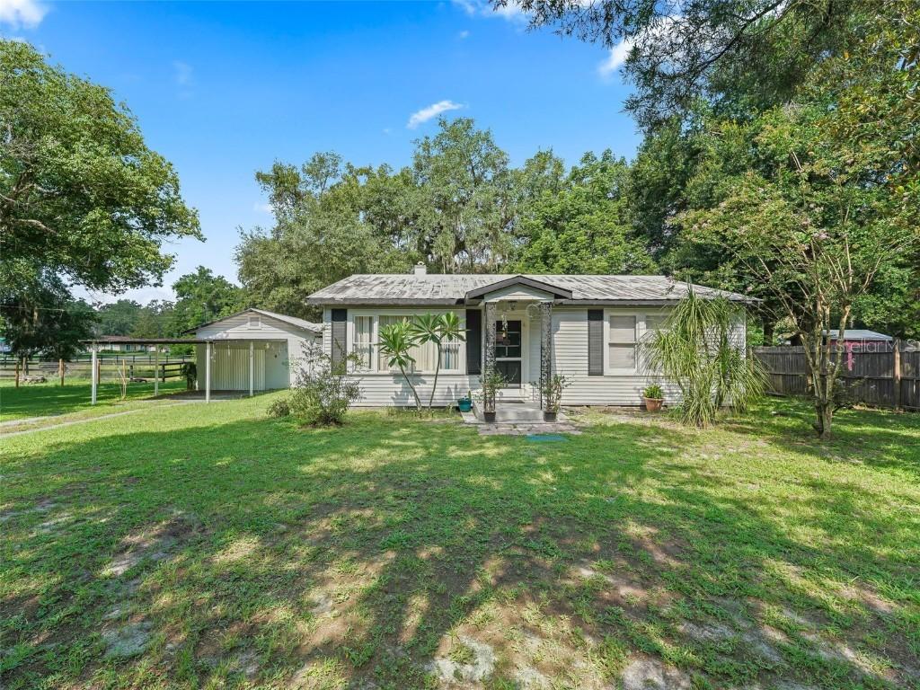 521 3rd Ave., Wildwood, FL 34785