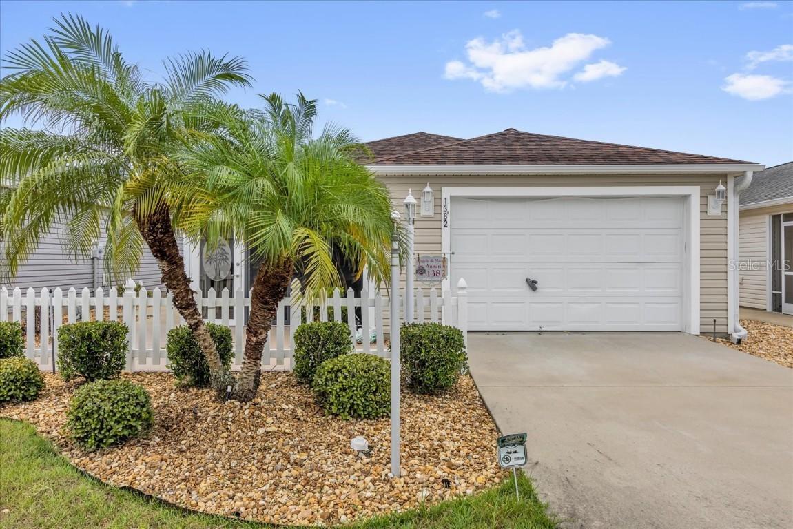 1382 Zest Ave., The Villages, FL 32163