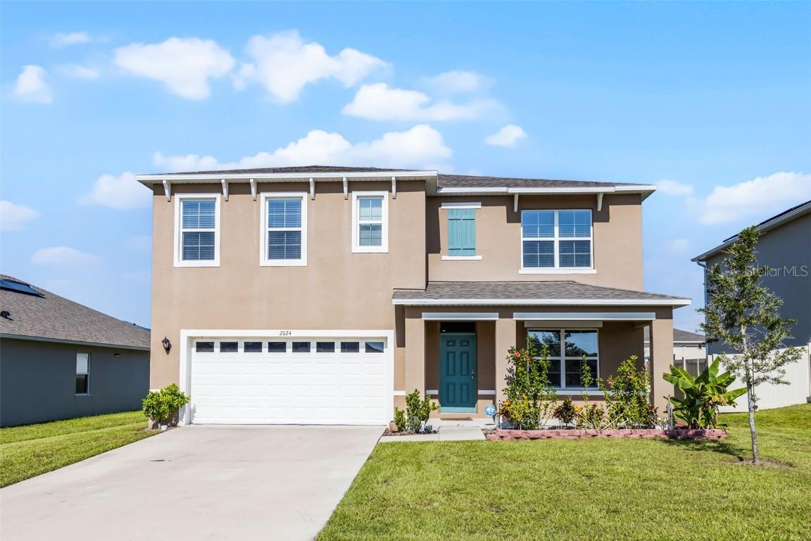 2024 Griffin Oaks Way, Tavares, FL 32778