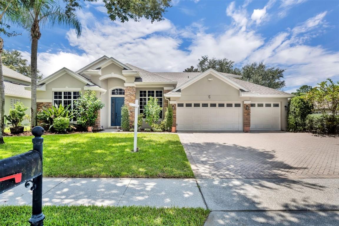 356 Blue Branch St., Eustis, FL 32736
