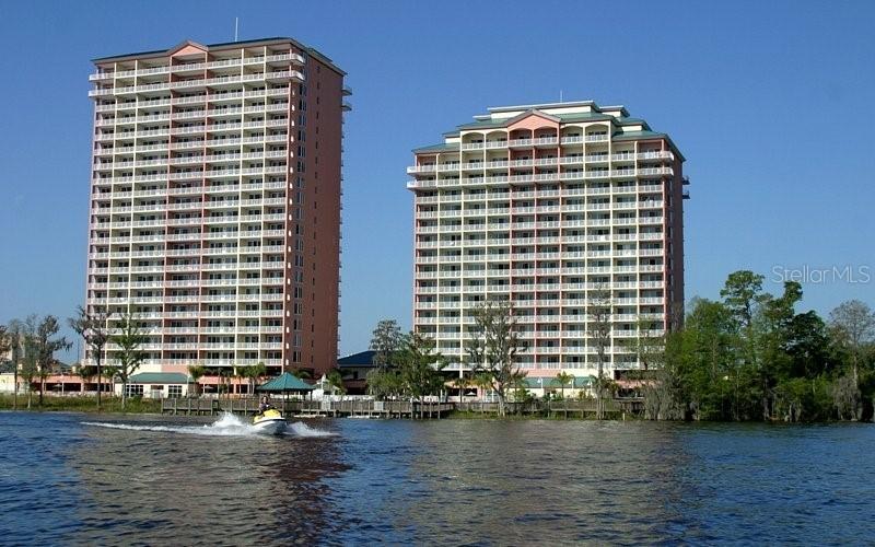 13427 Blue Heron Beach Dr. #406, Orlando, FL 32821