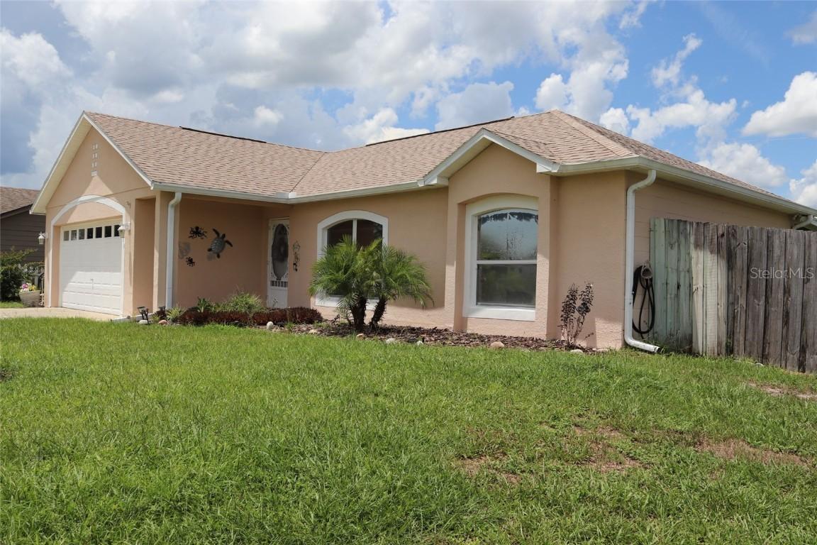 3080 Wainwright St., Deltona, FL 32738