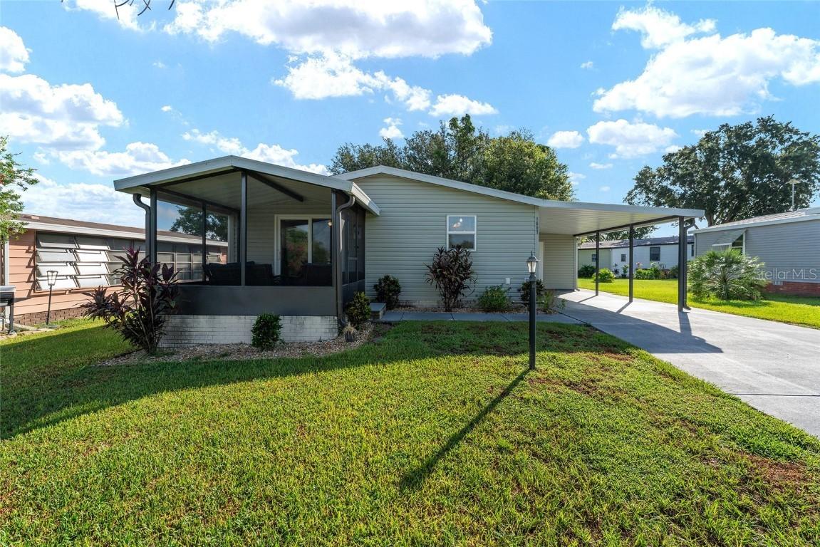 1607 Doral Cir., Lady Lake, FL 32159