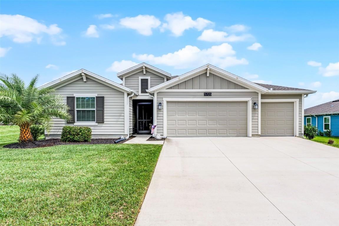 5705 Alenlon Way, Mount Dora, FL 32757