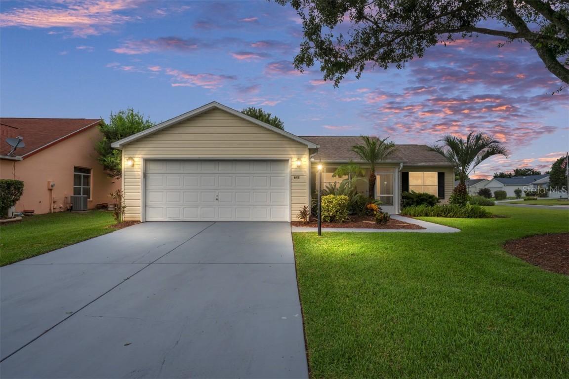 647 San Pedro Dr., The Villages, FL 32159