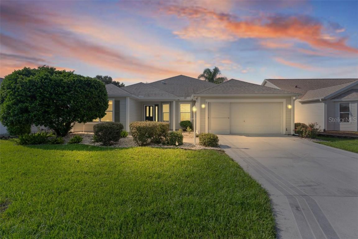 3440 Galesburg Ct., The Villages, FL 32162