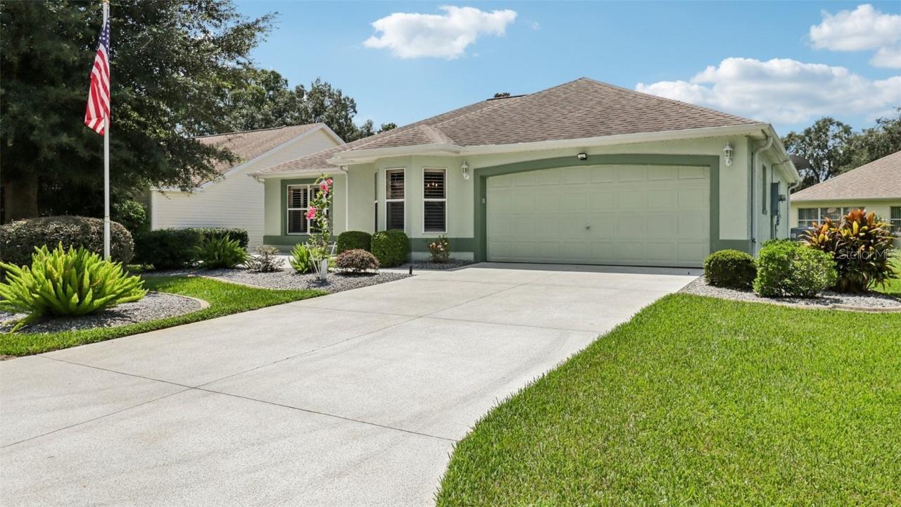 916 Pasadena Way, The Villages, FL 32159