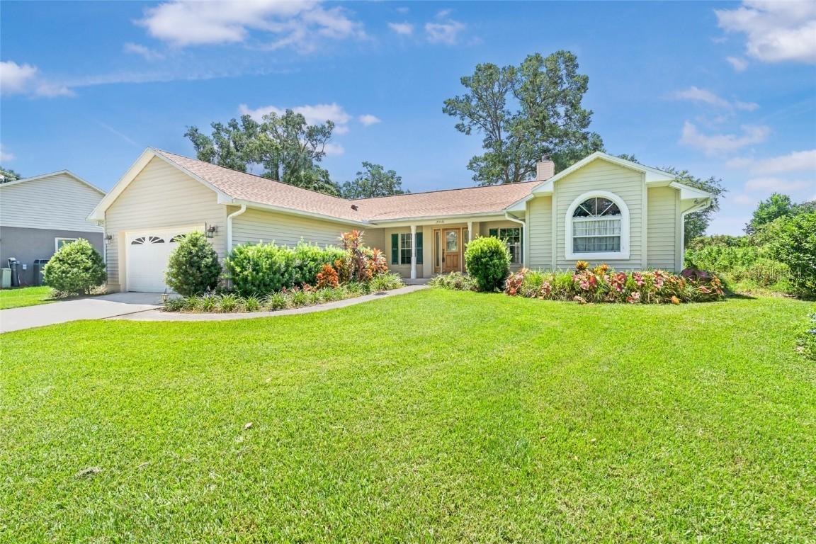 23406 Sunset View, Sorrento, FL 32776