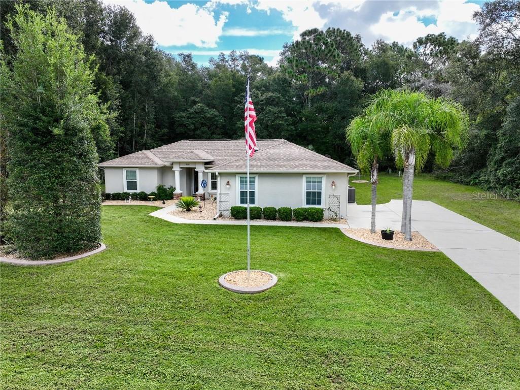 8291 N Golfview Dr., Citrus Springs, FL 34434