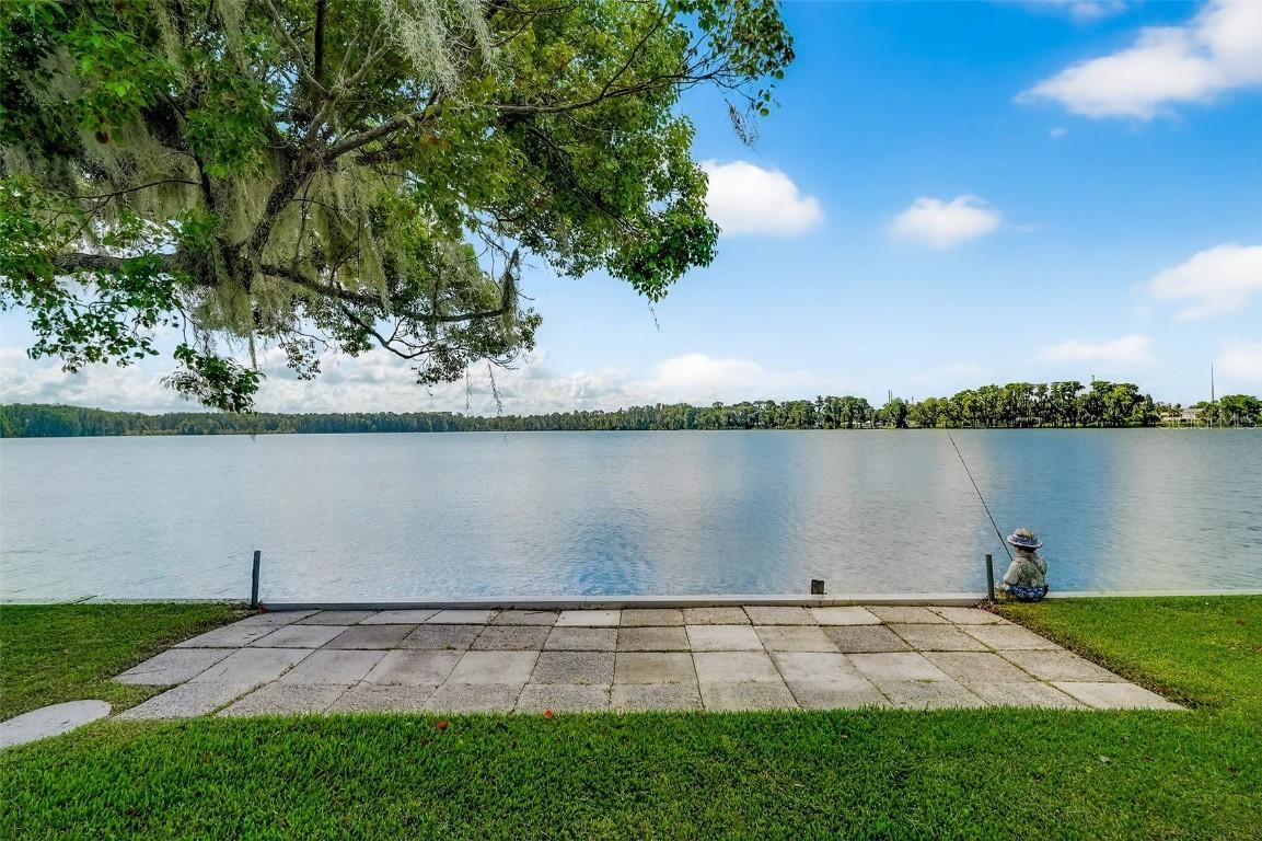16 Trout Lake Dr Dr., Eustis, FL 32726