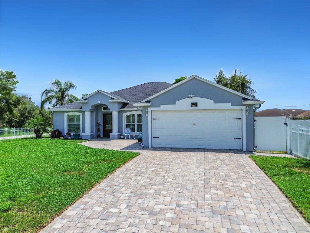 2497 Treehaven Dr., Deltona, FL 32738