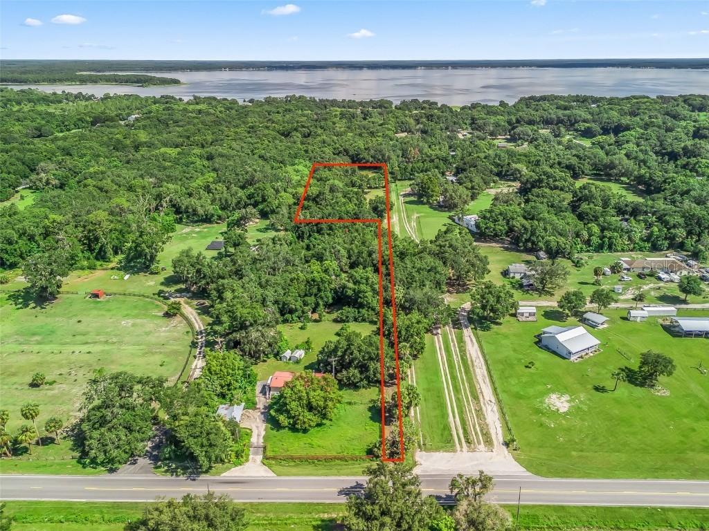 12751 SE Highway 42, Weirsdale, FL 32195