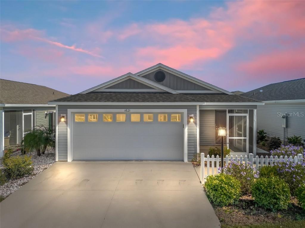 1621 Olivia Ter., The Villages, FL 34762