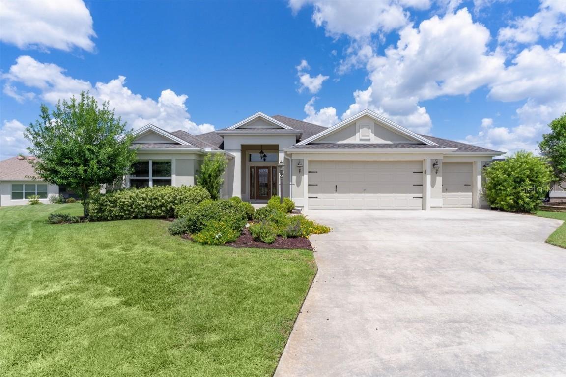 1819 Zircon Pl., The Villages, FL 32163
