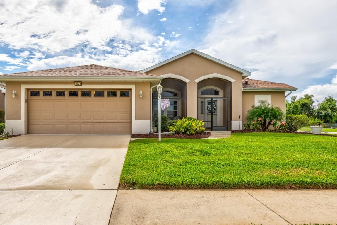 5725 Celebration Way, Leesburg, FL 34748