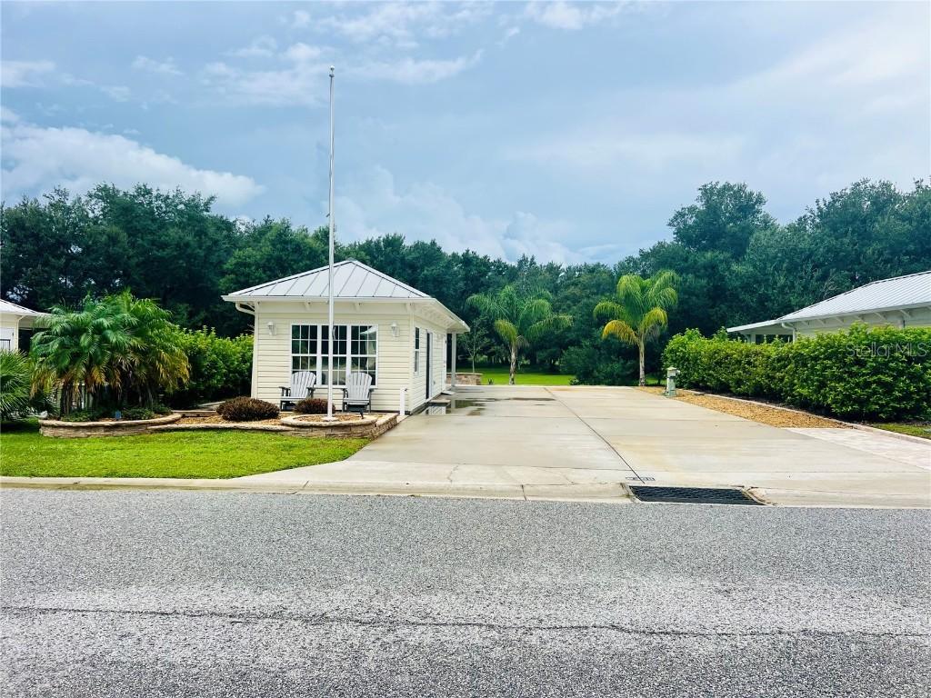 9408 SE 47th Way, Webster, FL 33597