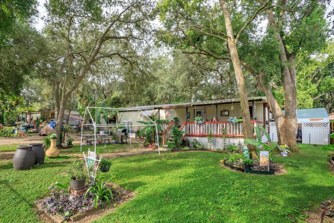 25047 Madison St., Astatula, FL 34705