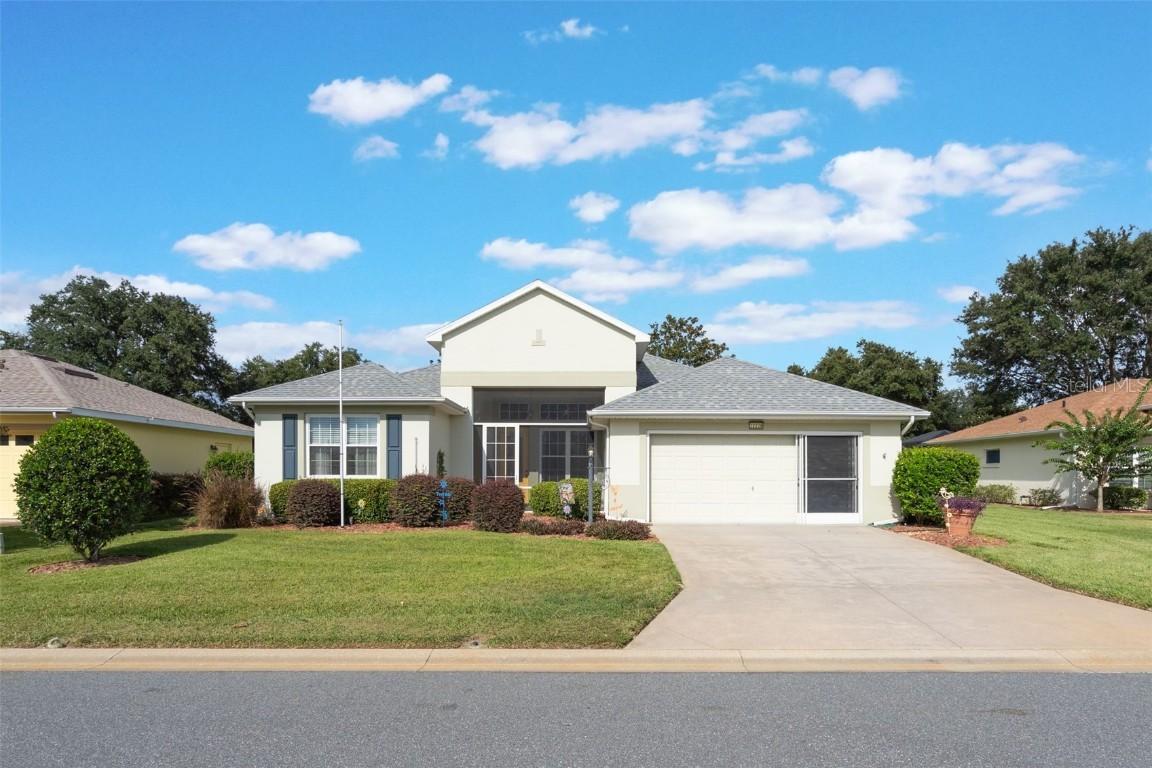 22228 Oxford Heights Dr., Leesburg, FL 34748