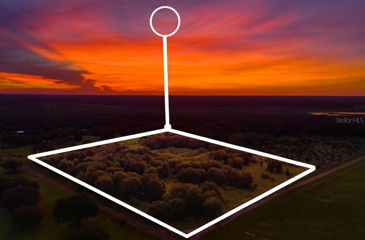 Yale Hammock Road, Umatilla, FL 32784