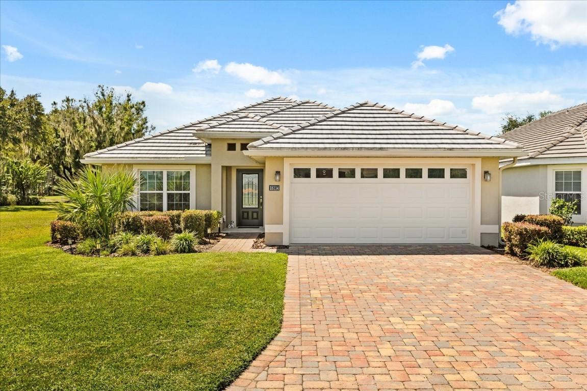18114 Eagles Way, Tavares, FL 32778