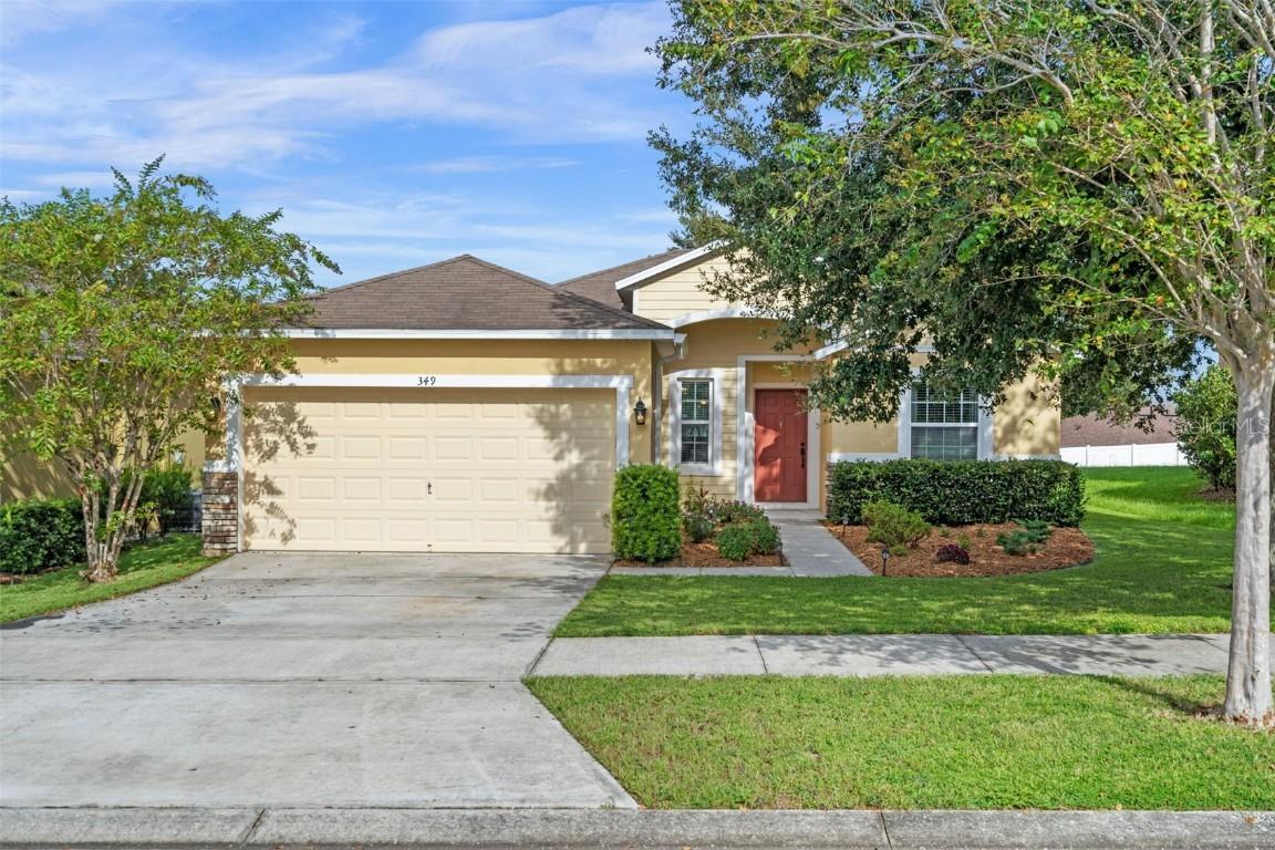 349 Red Kite Dr., Groveland, FL 34736