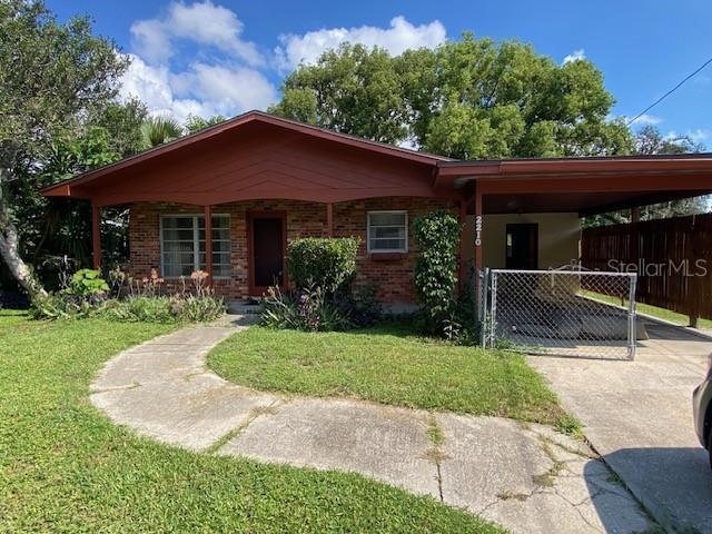 2210 Mahoney Ave., Leesburg, FL 34748