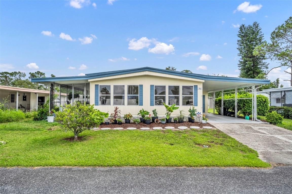 261 Kelou Ct., Leesburg, FL 34788