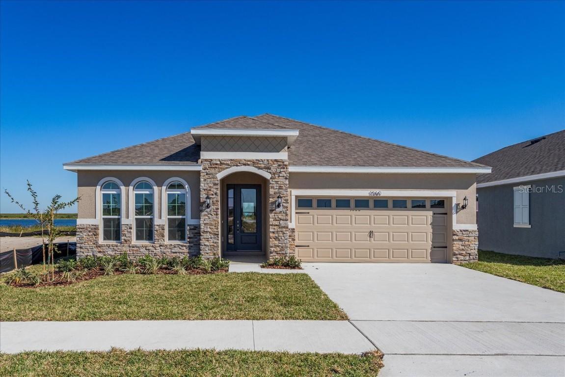 2965 Supermarine Rd., Tavares, FL 32778