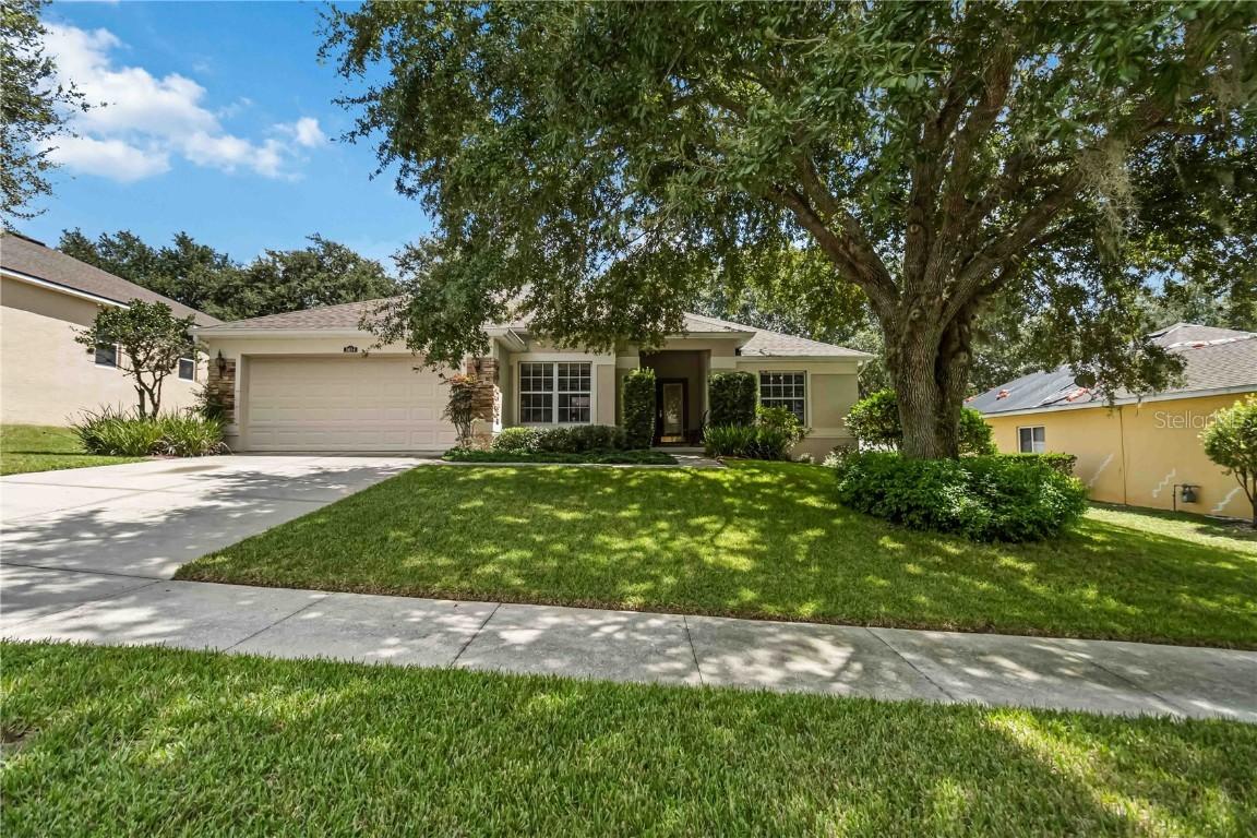 3854 Fallscrest Cir., Clermont, FL 34711
