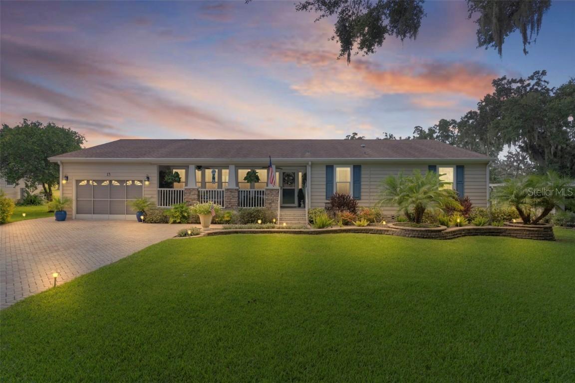13 Big Oak Ln., Wildwood, FL 34785