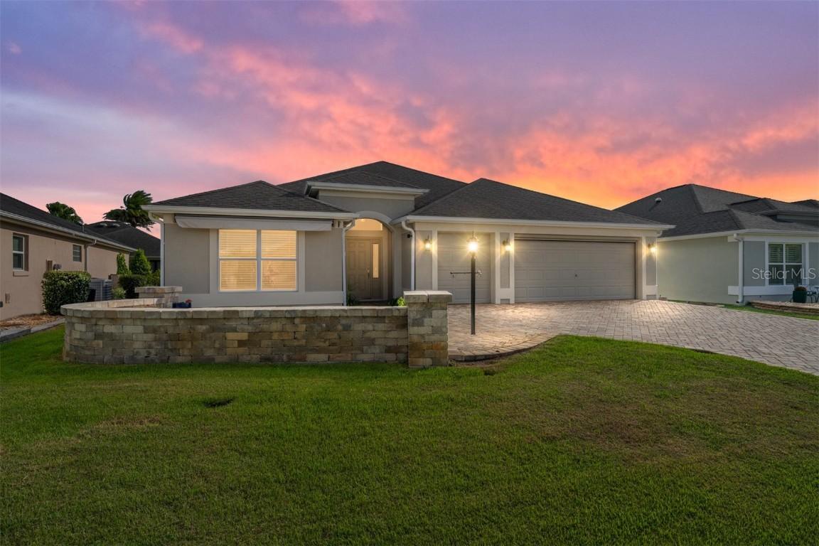 2942 Silk Tree Ter., The Villages, FL 32163