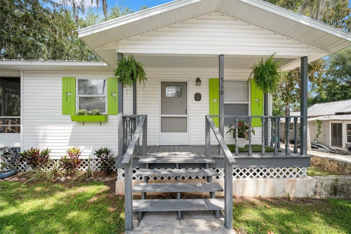 310 W Dampier St., Inverness, FL 34450