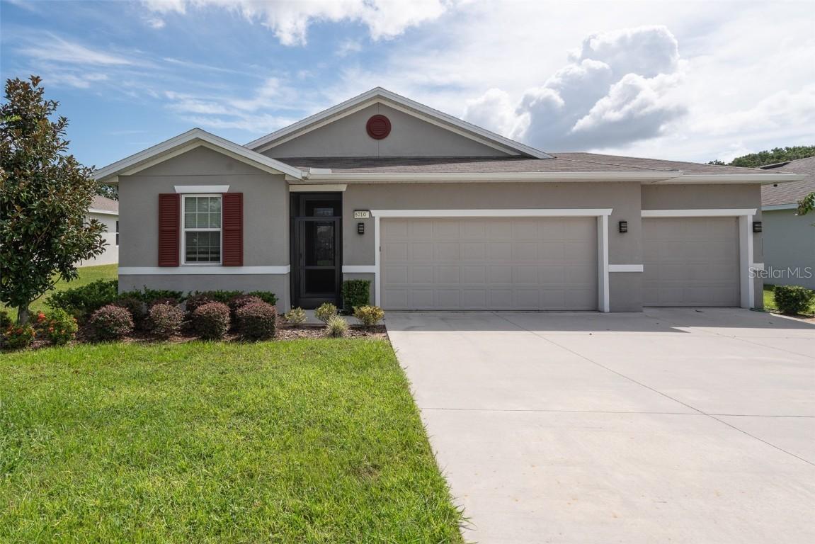 8010 Cherrystone St., Leesburg, FL 34748