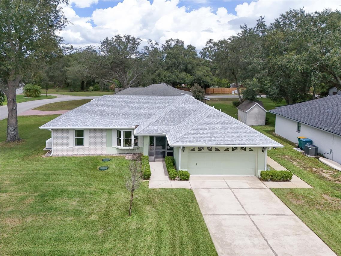 1003 Woodward Oaks Cir., Eustis, FL 32726