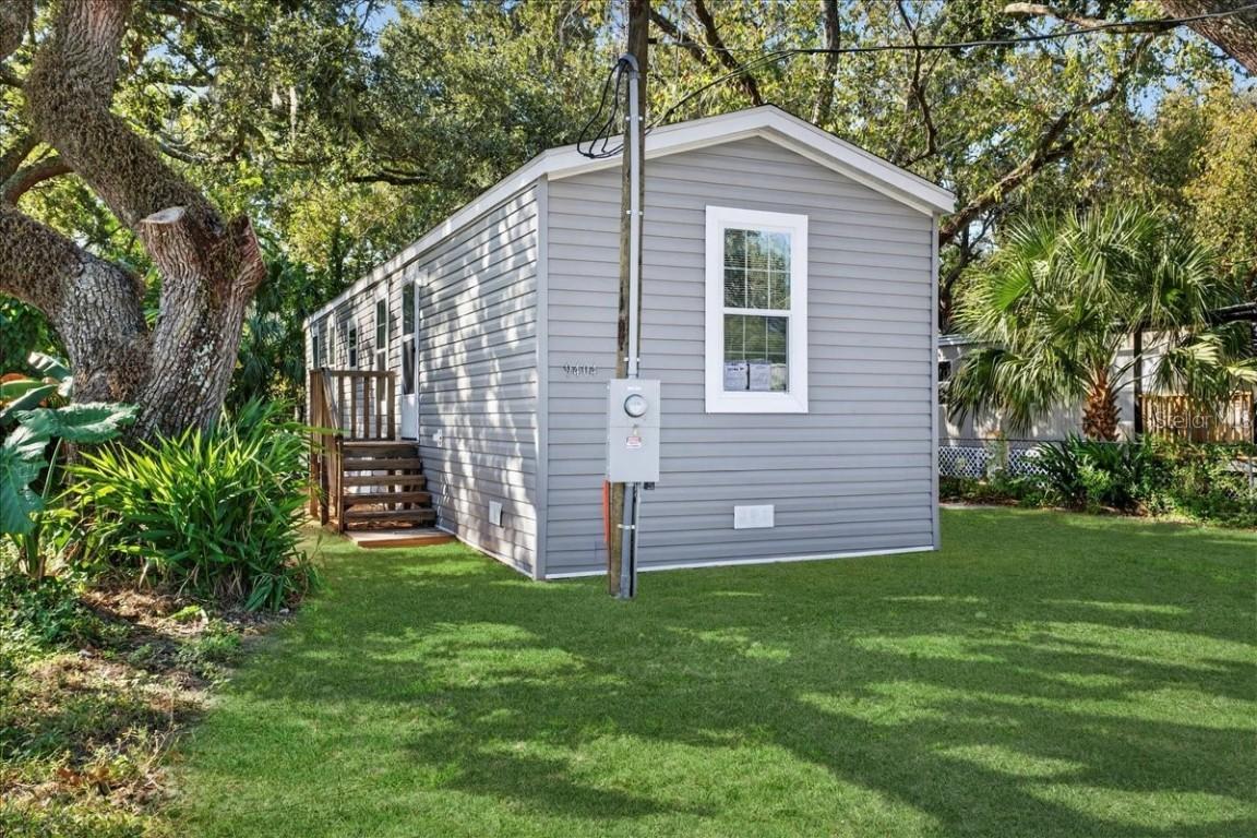 9404 Loras St., New Port Richey, FL 34654