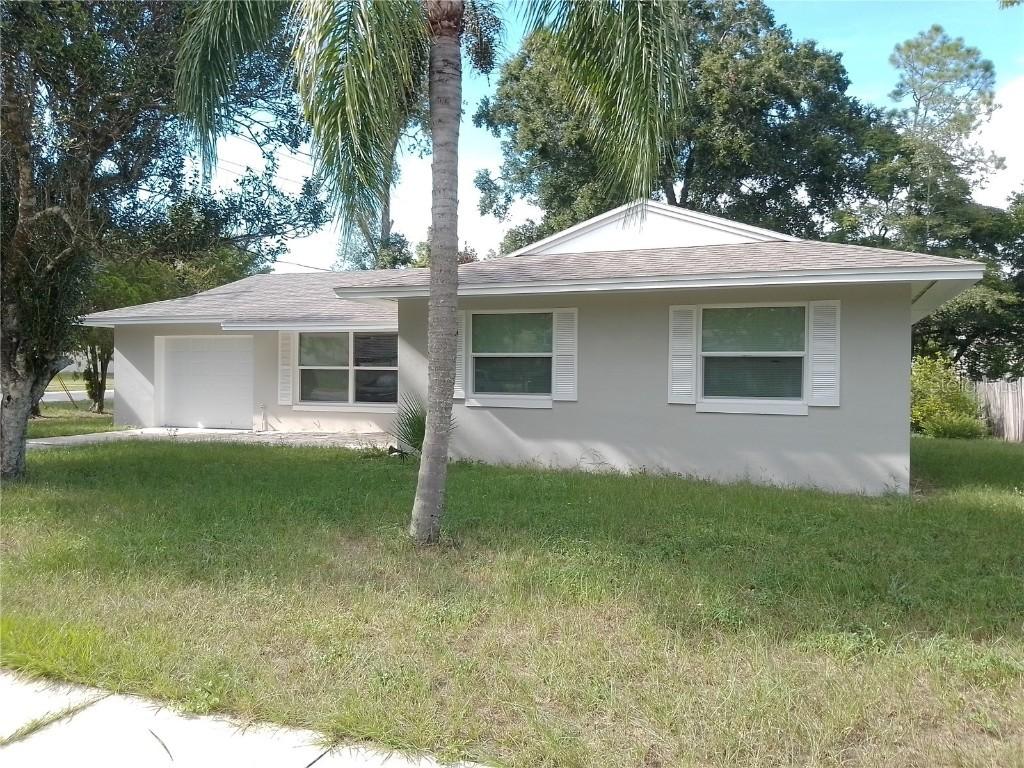 2701 S Dellwood Dr., Eustis, FL 32726