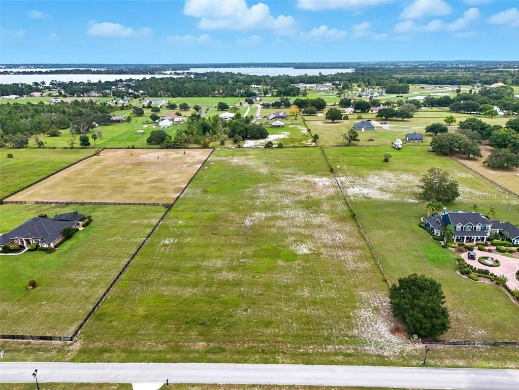 29146 Can Do Ln., Tavares, FL 32778