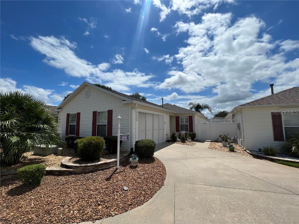 8850 SE 168th Tailfer St., The Villages, FL 32162
