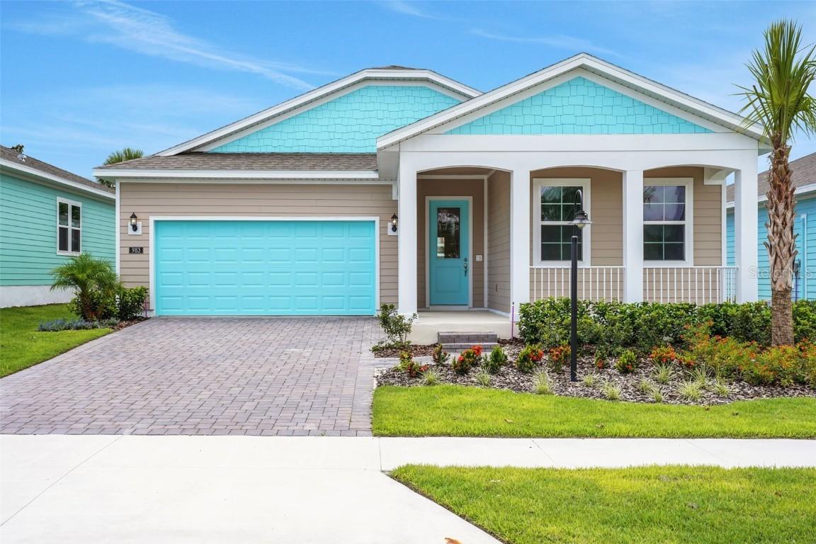 983 Fiesta Key Cir., Lady Lake, FL 32159