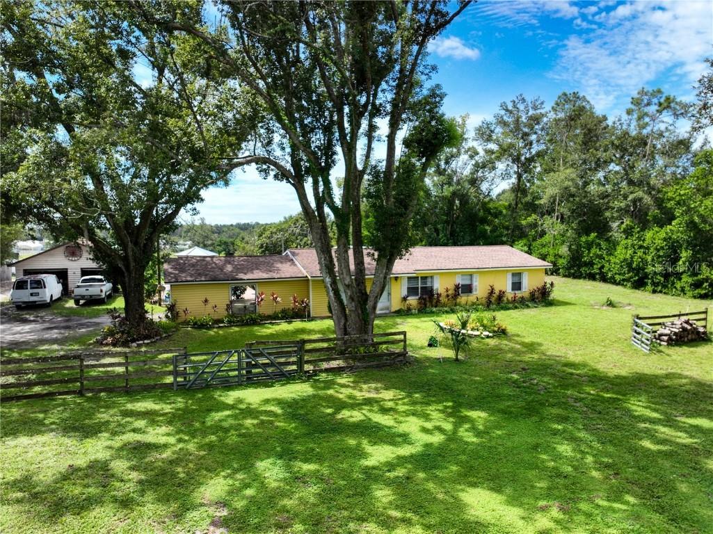 4716 W Kelly Park Rd., Apopka, FL 32712