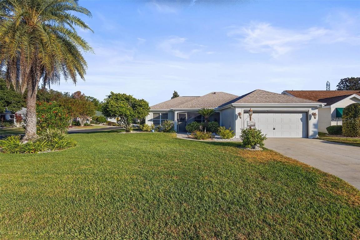 2109 Suarez Ct., The Villages, FL 32159