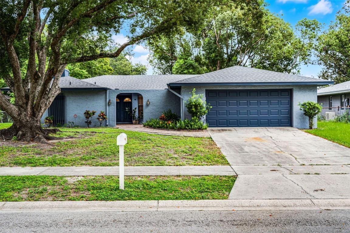 606 Banderas Ave., Ocoee, FL 34761