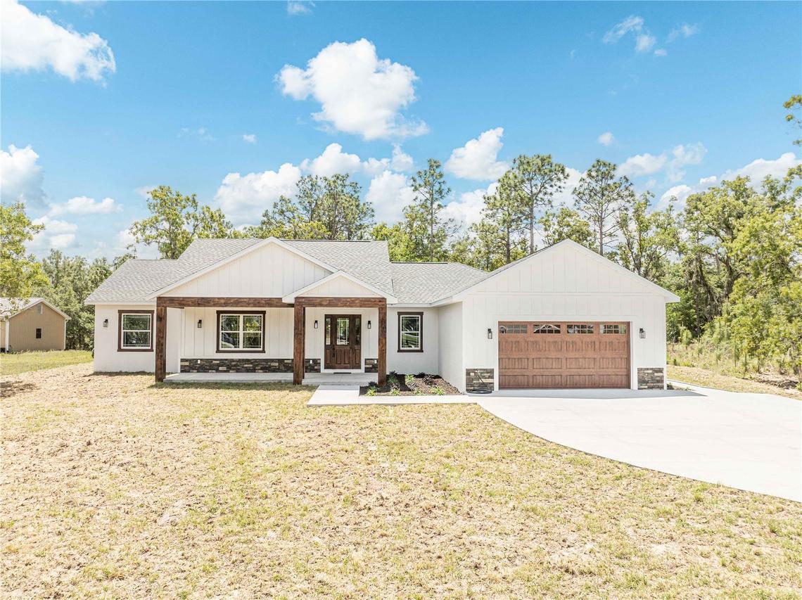 1848 Cr 243a, Wildwood, FL 34785