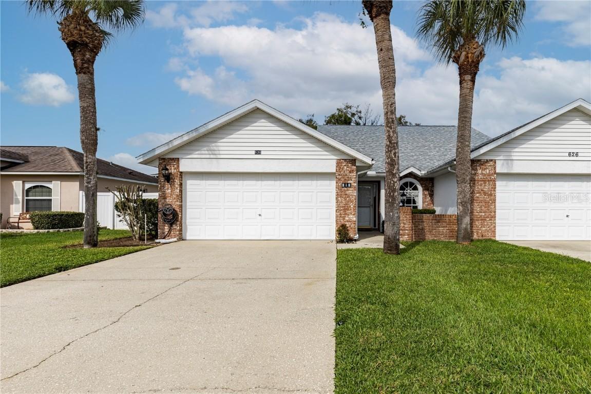 630 Woodview Dr., Tavares, FL 32778