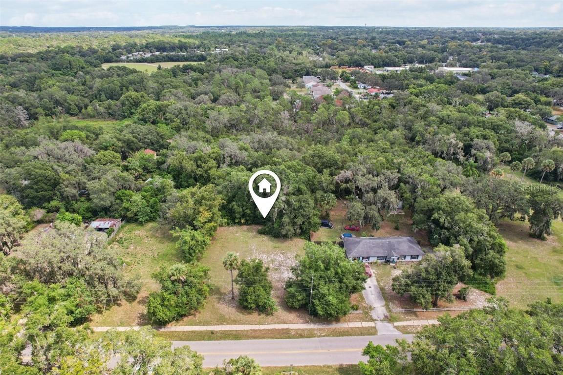 847 Palmetto St., Eustis, FL 32726