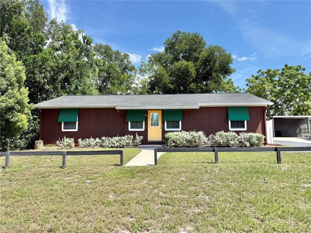 31738 Blanton Ln., Tavares, FL 32778