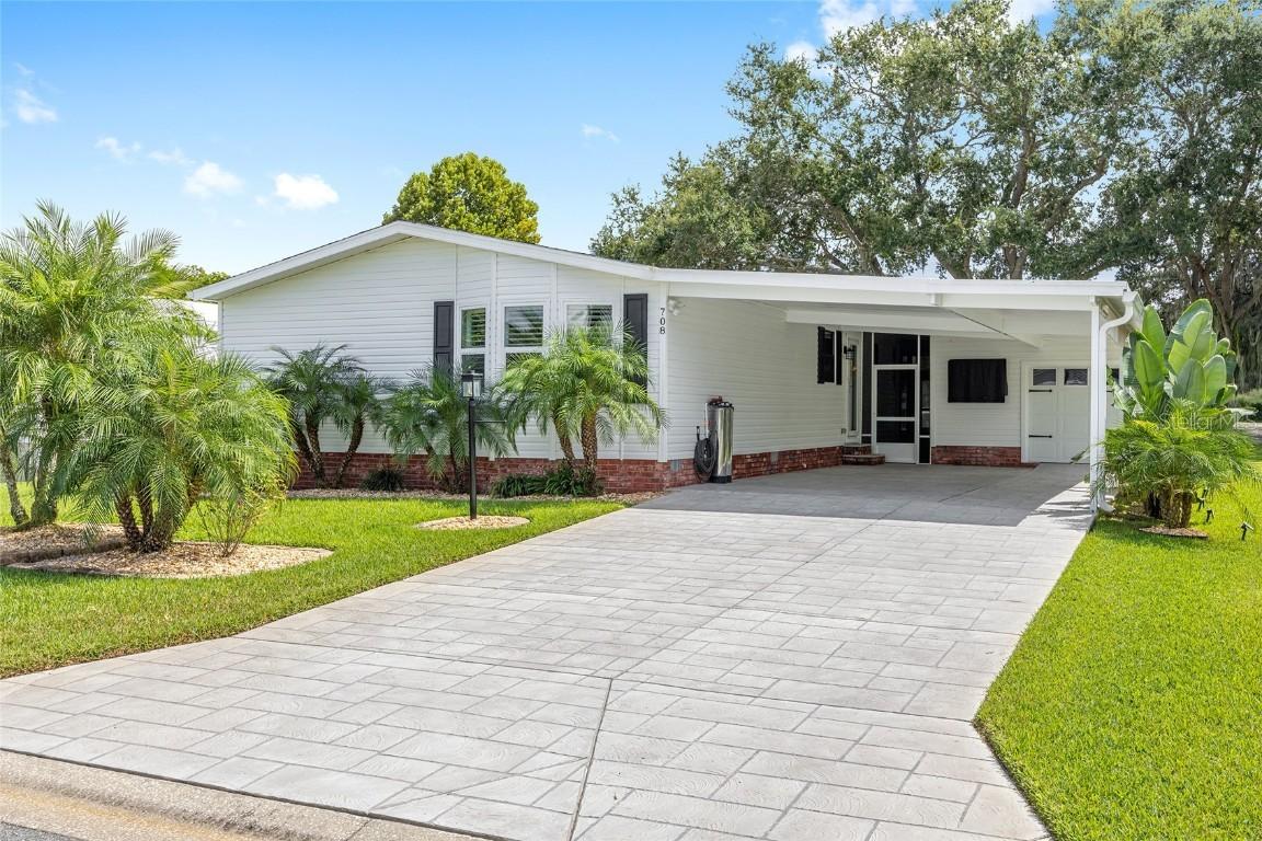 708 Tangerine Dr., The Villages, FL 32159