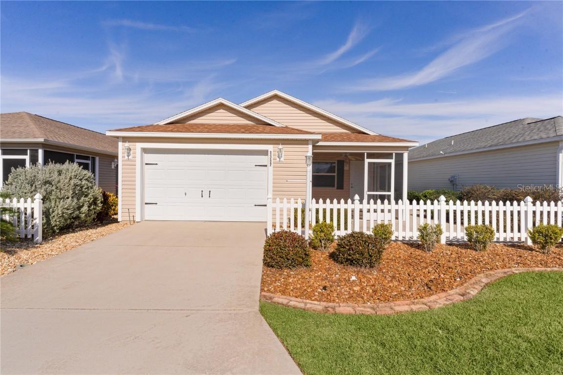 1387 Zest Ave., The Villages, FL 32163